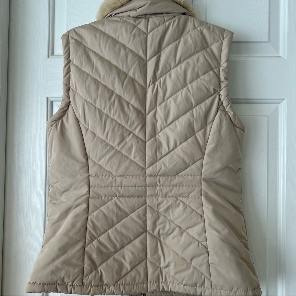 Calvin Klein Quilted Faux Fur Collar Puffer Vest- Beige M - Picture 3 of 10